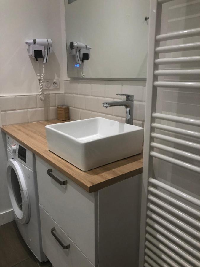 Hypercentre Charmant 2 Chambres Au Calme Avec Joli Patio Privatif Нант Экстерьер фото